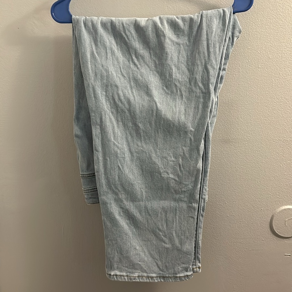 Jeans 👖 - Picture 2 of 7